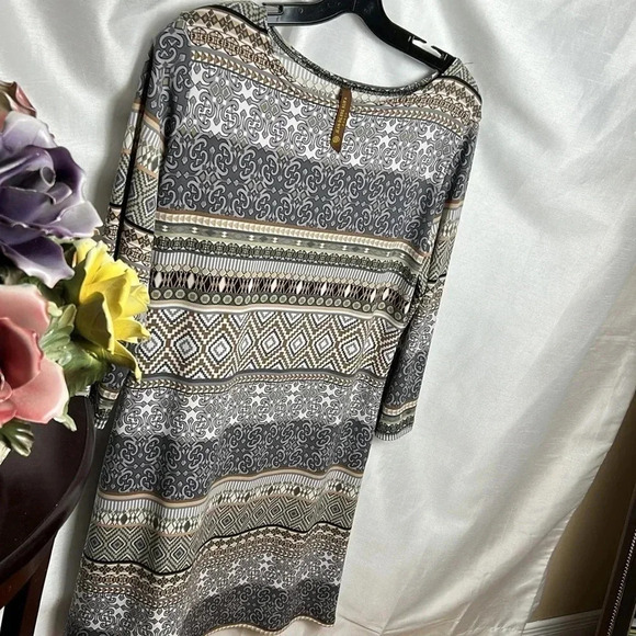 Jean Pierre klifa Paris Dress size MED,grey aztec MADE  USA 3/4 sleeve, Aztec - Picture 3 of 12
